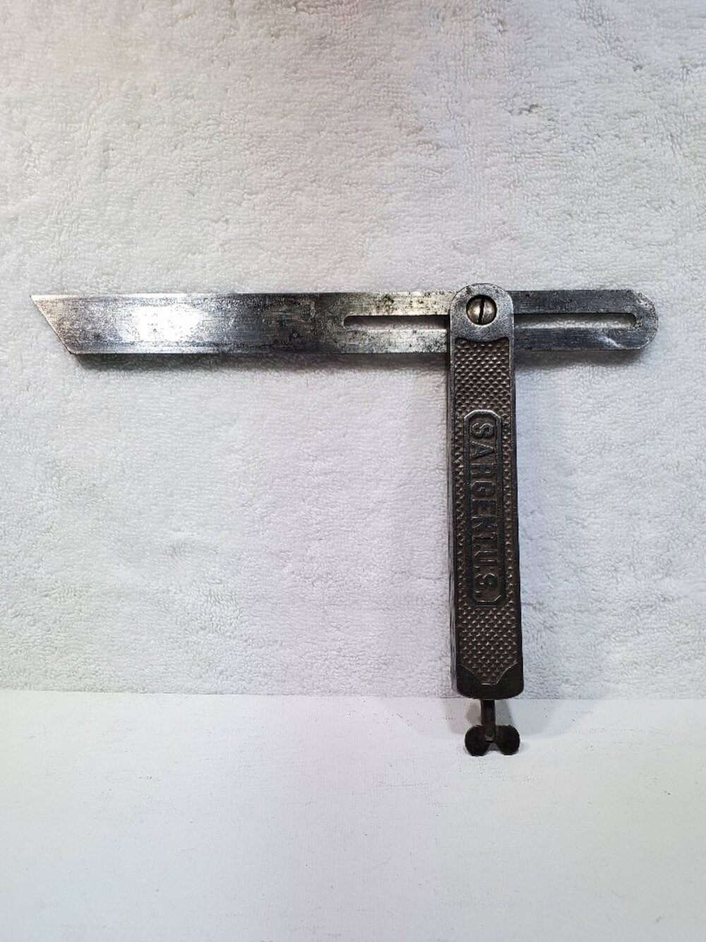 VINTAGE SARGENT.U.S BEVEL GAUGE..9 3/4 INCH BLADE LENGTH..BUTTERFLY LOCKING ROD